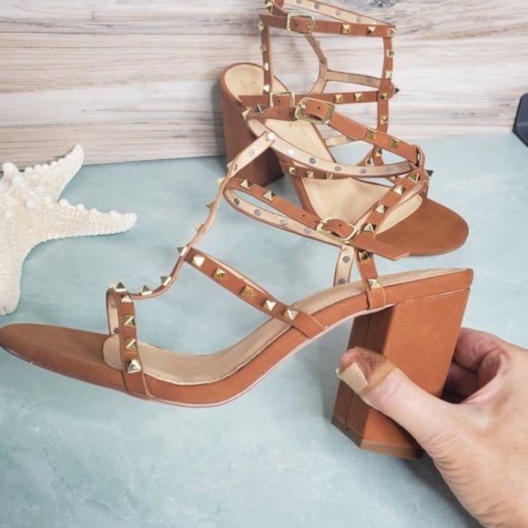 New! Studded Strappy Open Toe Cognac Chunk… - Picture 6 of 8
